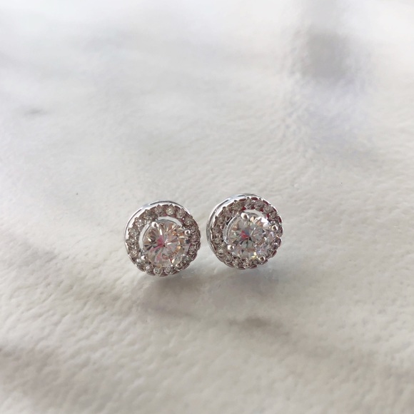 Zirconia Stud Earrings - Picture 3 of 8